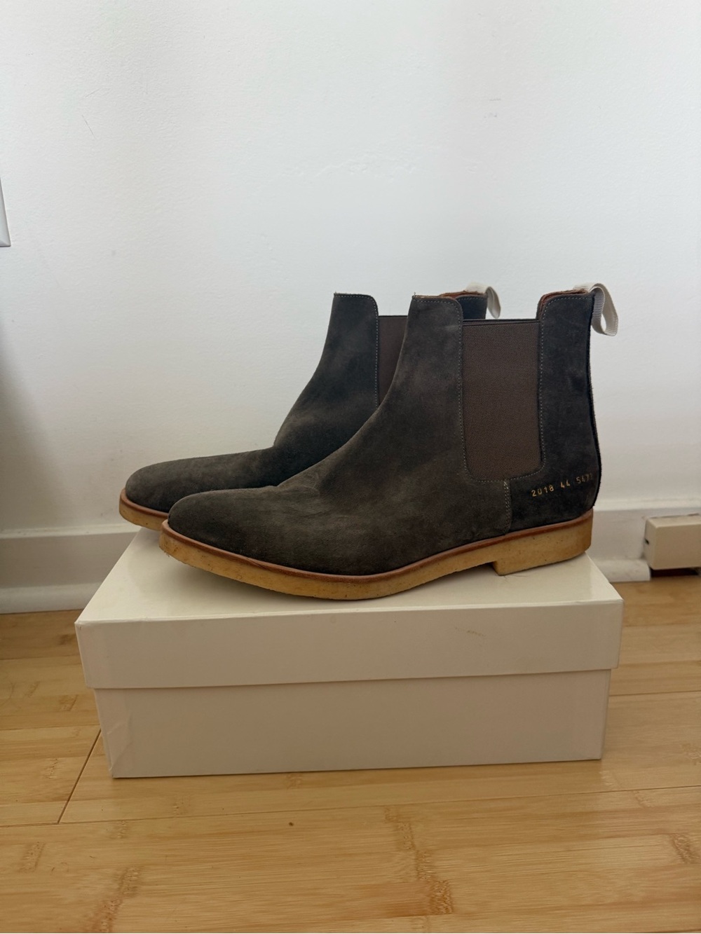Common Projects Suede Gray Chelsea Boot size 44 - Picture 4 of 8